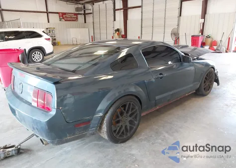 2007 Ford Mustang Gt Deluxe/Gt Premium from USA, damaged, VIN 1ZVHT82H375269051